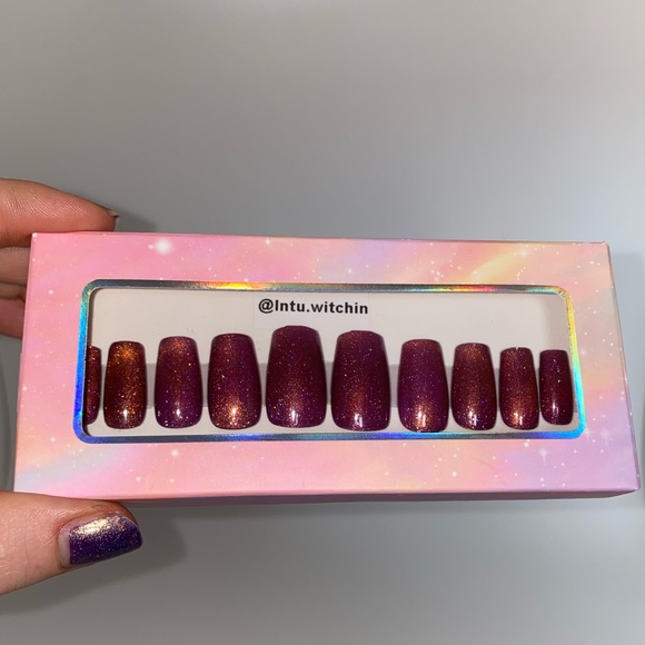 Press on nails, pack of 20, magnetic gel polish - Picture 10 of 15